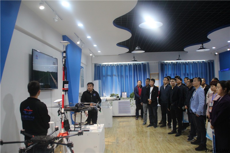 河北智飛極農(nóng)無人機科技|一鳶科技|行業(yè)定制無人機