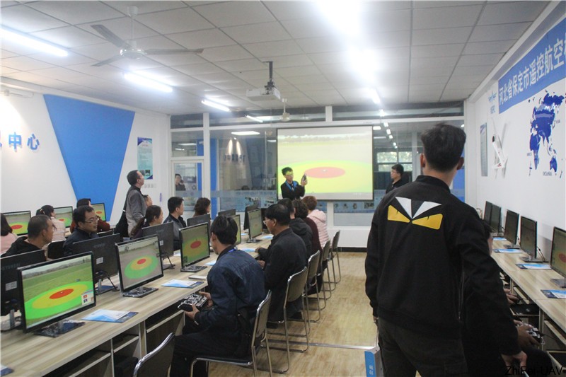 河北智飛極農(nóng)無人機科技|一鳶科技|行業(yè)定制無人機